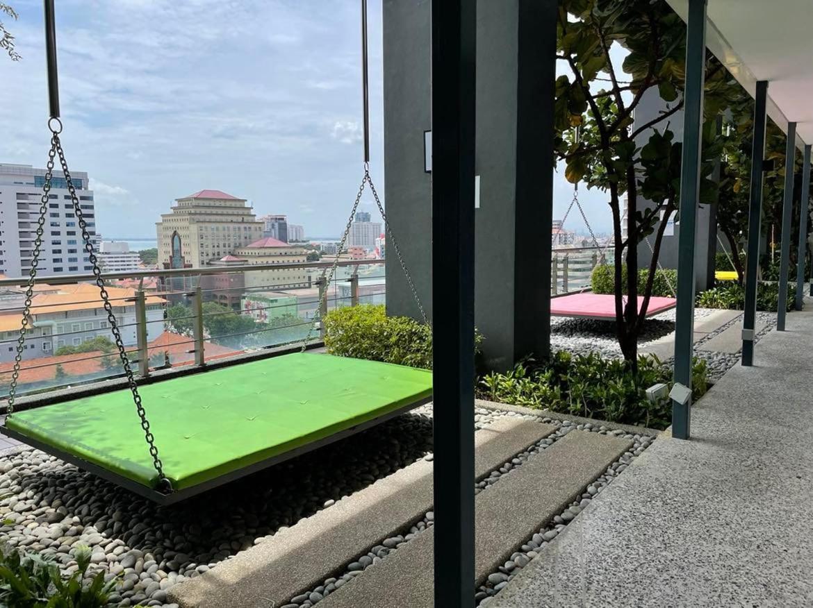 The Pine, 3Br Seaview By Wstay @ Tropicana 218 Macalister George Town Exterior foto